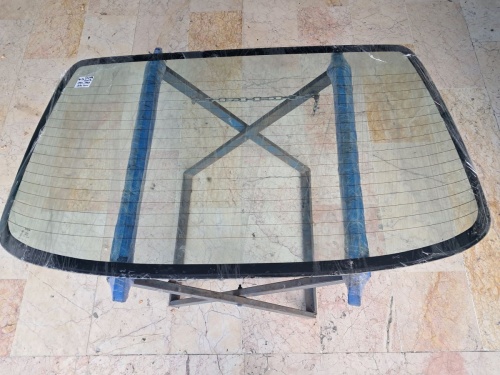 Toyota Corolla 1993-1997 Arka Cam (Stok Kodu: To-59)