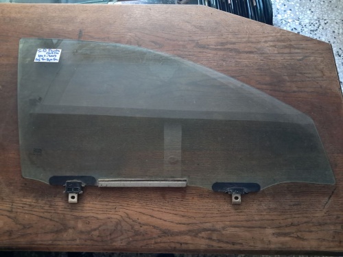 Toyota Corolla 2002-2007 Sağ Ön Kapı Camı (Stok Kodu: To-53)