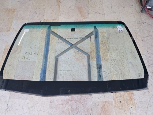 Toyota Hilux 2019 Sensörlü Revizyonlu Ön Cam (Stok Kodu: To-135) 