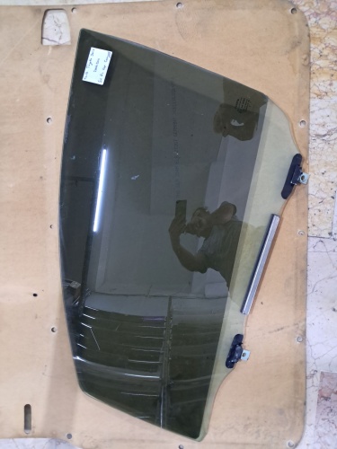 Toyota 	Yaris Sol Ön Kapı Camı 2006-2011	(Stok Kodu: To-12)
