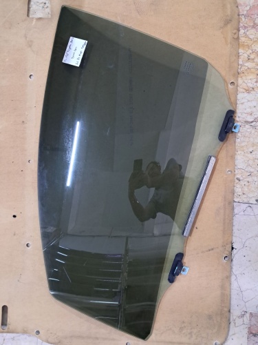 Toyota 	Yaris Sol Ön Kapı Camı 2006-2011	(Stok Kodu: To-13)