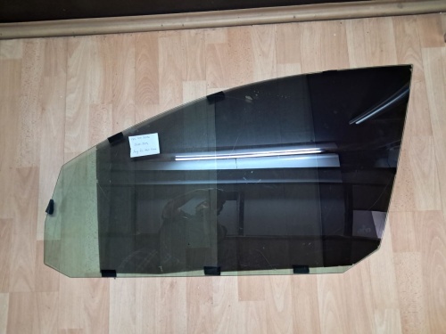 Volkswagen	Jetta Sol Ön Kapı Camı (2010-2014)