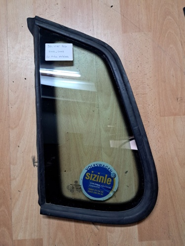 Volkswagen	Polo Sol Arka Kelebek Camı (2002-2009)