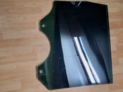 Volkswagen	Touareg Sol Arka Kapı Camı (2002-2010)